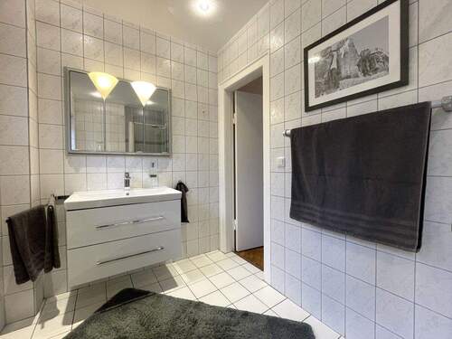 Badezimmer Erdgeschoss - 