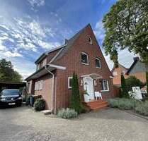 Einfamilienhaus mit Charme und Großzügigkeit - Elmshorn