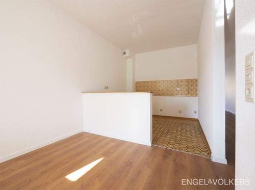 Bild 1 - Erstbezug nach Renovierung: Gepflegte 2,5-ZKB-Wohnung auf dem Rodenhof!