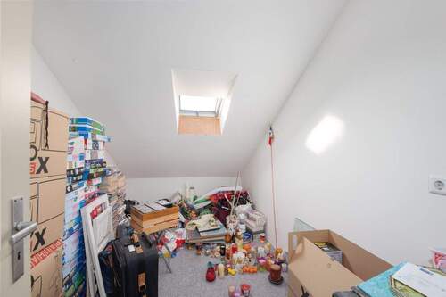 Separates Zimmer im Dachstuhl - 