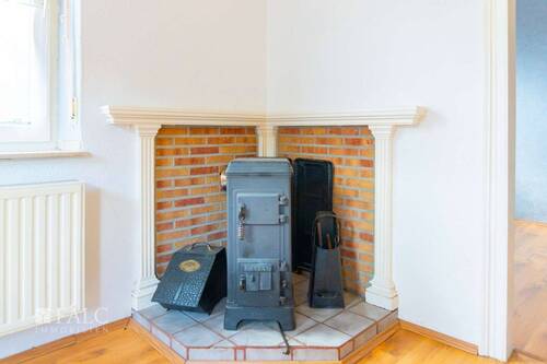 Kamin - 5 Zimmer Mehrfamilienhaus, Wohnhaus in Heinsberg