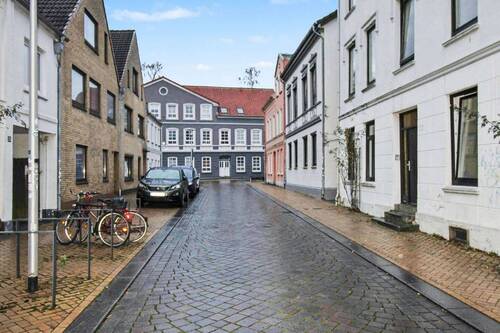 Lage in der Straße 2 - 