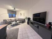 Beispiel Wohnzimmer - Mehrfamilienhaus, Wohnhaus in Mönchengladbach-Giesenkirchen zum Kaufen