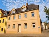 Hausansicht - Mehrfamilienhaus, Wohnhaus mit 310,10 m&sup2; in Freyburg (Unstrut) zum Kaufen