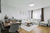 Wohnzimmer - 4 Zimmer Etagenwohnung in Ingolstadt