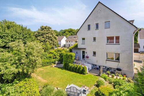 Ansicht Garten - 9 Zimmer Mehrfamilienhaus, Wohnhaus zum Kaufen in Castrop-Rauxel