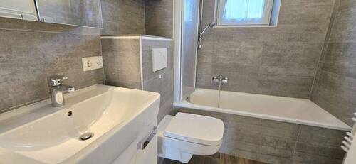 Badezimmer WHG 2. OG - 