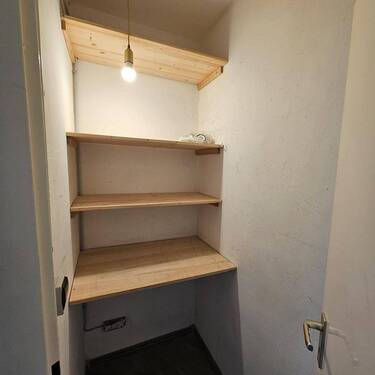 Abstellkammer - 