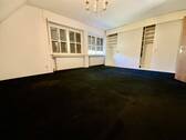 mit Einbauschrank - 