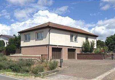 Außenansicht - EFH im Bungalowstil in Roßleben