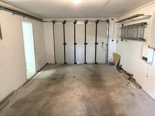 Garage II im KG - 