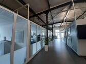 Mix aus erstklassigen Büros, Lagerfläche und Rolltor - Büro zur Miete in München