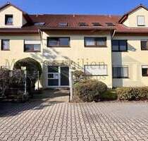 *** Kompakte 1-ZKB-Dachgeschosswohnung mit Tiefgaragenstellplatz in MA-Seckenheim *** - Mannheim / Seckenheim