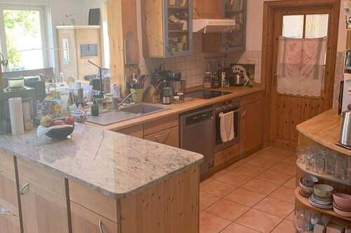 Küche, Anbau im Hintergrund - 