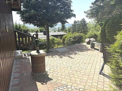 Terrasse und Ausblick - 