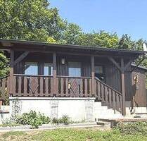 Erholungsbungalow in Roßleben - 28.000,00&nbsp;EUR Kaufpreis, ca.&nbsp; 50,00&nbsp;m&sup2;&nbsp;Wohnfl&auml;che in Roßleben (PLZ: 06571)