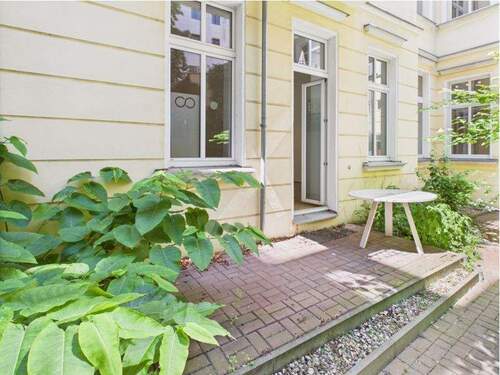 CAM05263G0-PR0016-STILL006 - 