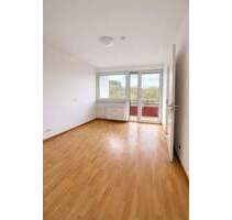 Großzügige 3-Zimmer-Wohnung mit Balkon und 2 Bädern - Warmmiete inkl. Strom & Heizkosten - Kusel