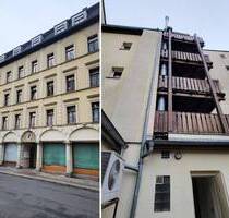 Wohn-und Geschäftshaus im Sanierungsgebiet mit 4 WE und 2 GE, Nachbargrundstück zum Kauf mgl. - Altenburg