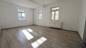Großes, helles Wohnzimmer - 