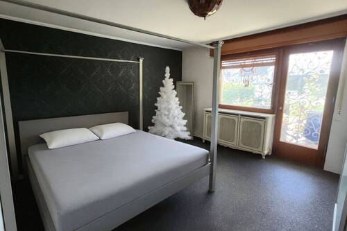 Schlafzimmer 2 mit Gartenblick - 