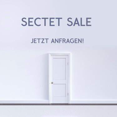 White Minimalist Door Photo Album Cover - +++ 148 qm große Traumwohnung mit 5 Räumen in Radebeul!+++