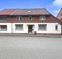 freistehendes Zweifamilienhaus in der Nähe von Seesen, in ruhiger Lage von Bornhausen