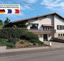 Alsting , Einfamilienhaus mit Einliegerwohnung