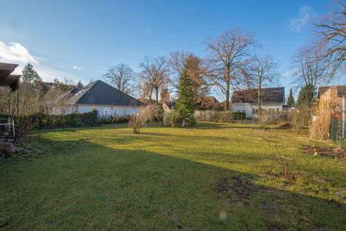 Baugrundstueck_Rückseite Kopie.jpg - 