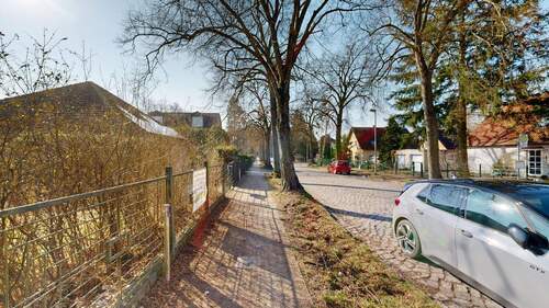 Prager Str. am Grundstück 2.jpg - 