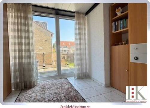 Ankleidezimmer.jpg - 