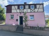 Außenansicht# 8b63d11b-0ba0-4ff2-b527-c889f7882b1d - 4 Zimmer Einfamilienhaus zum Kaufen in Höchberg