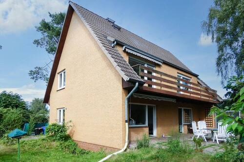 mit Terrasse und Balkon - 