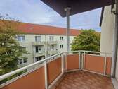 Balkonaussicht - 3 Zimmer Etagenwohnung zur Miete in Merseburg