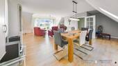 Wohnzimmer - 8 Zimmer Einfamilienhaus in Fehmarn / Neue Tiefe