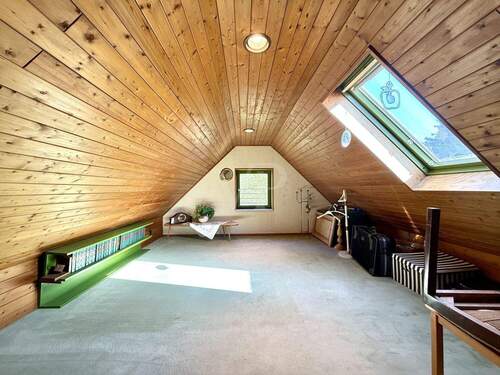 Spitzboden wohnlich ausgebaut - 