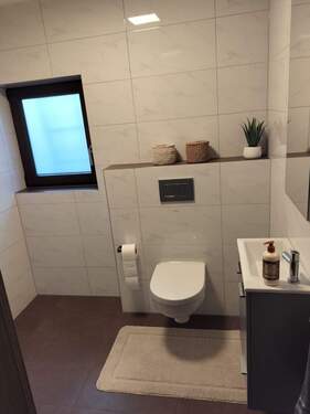 Gepflegtes Gäste-WC - 