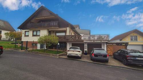 2025-11-17 12_44_23.781+0100 - 6 Zimmer Mehrfamilienhaus, Wohnhaus zum Kaufen in Urspringen