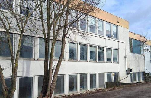 Außenansicht - NEUMANN - KalthalleLagerhalle in top Lage !