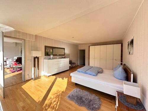 Bild 1 - Exklusive 2-Zi.-Wohnung: Schwellenfrei, komfortabel, sonnig & Panoramablick