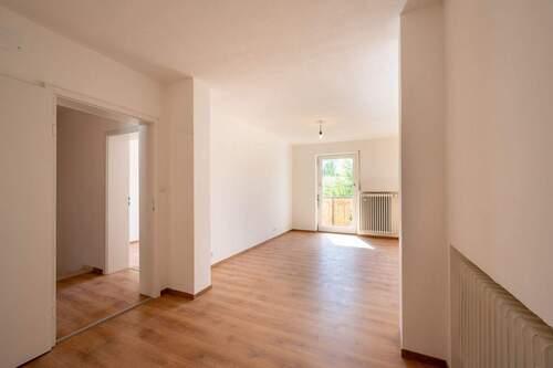 Zimmer 2 - 