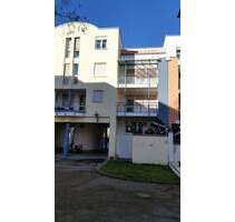 Charmante 3-Zimmer-Wohnung mit Balkon und Außenstellplatz in Fellbach-Schmiden