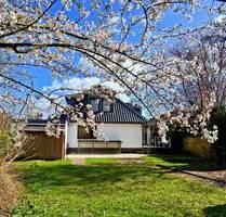 Familien-Traumhaus mit 8 Zimmern - top Lage - neue Wärmepumpe - Fußbodenheizung - bezugsfertig renoviert - - Hamburg Niendorf