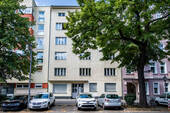 Fassade - 2 Zimmer Etagenwohnung zum Kaufen in Berlin