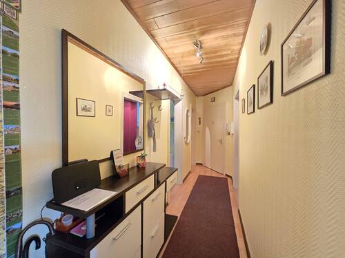 Flur - 3 Zimmer Etagenwohnung in Polle