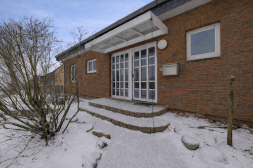 Hauseingang - 4 Zimmer Einfamilienhaus zum Kaufen in Kiel