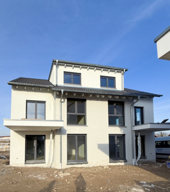 Außenansicht Garten - 7 Zimmer Doppelhaushälfte zum Kaufen in Hördt