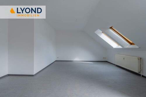 Wohnzimmer(2) - Etagenwohnung mit 63,40 m&sup2; in Oebisfelde-Weferlingen zum Kaufen