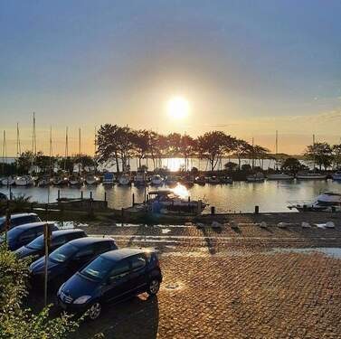 Sonnenuntergang vom Balkon - 2 Zimmer Etagenwohnung zum Kaufen in Orth auf Fehmarn