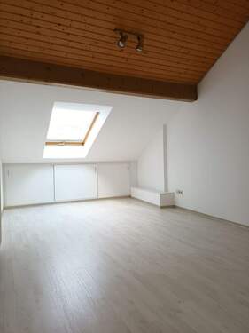 Schlafzimmer
- 2 Zimmer Etagenwohnung in Bad Kreuznach